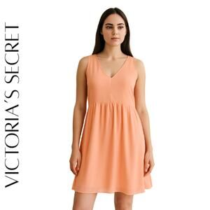 VICTORIA’S SECRET Peachy-Pink V-Neck Dropped Waist Shift Dress, XS